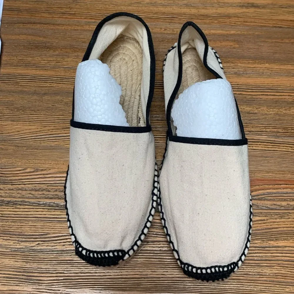 NWOT Toni Pons Cream and Black Espadrilles with Woven Fabric and Rope Soles